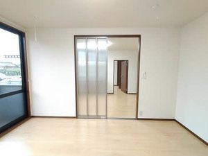 ガーデンタウン城所 C102号-3