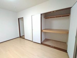 ガーデンタウン城所 C102号-6