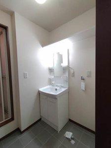 ガーデンタウン城所 C102号-7