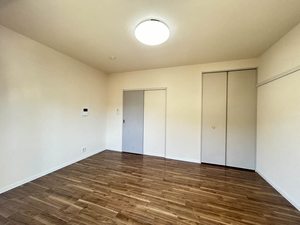 クレール東岡崎 0201号-2