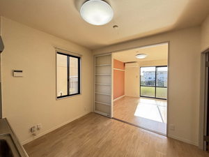 ラコリーナＢ 0105号-4