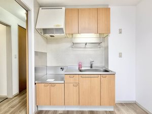 エストワール A202号-4