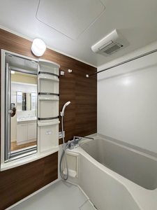 エストワール B102号-10