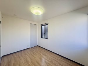 クレール東田 B101号-10