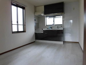 サンライズ杉山 A202号-3