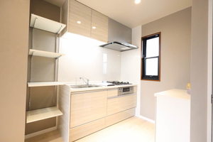 アドバンテージ B105号-8