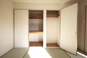 オーシャンビュー若松 B102号-11