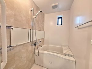 ファミーユ殿池 A202号-12