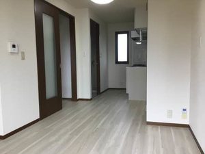 メゾン　プレミール C202号-2