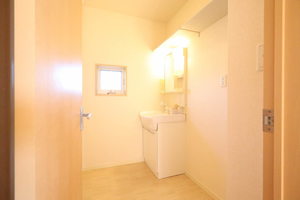 ナディア長折 B201号-8