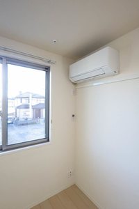 フルール中郷 A202号-12