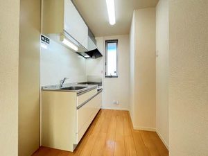 フルール中郷 B101号-3