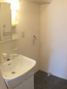 エルノルテ誠和 C102号-6