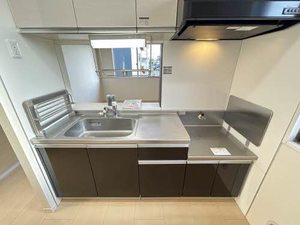 シャーメゾン秀光 0201号-3