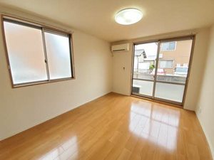 ヴィラージュ桜 B101号-2