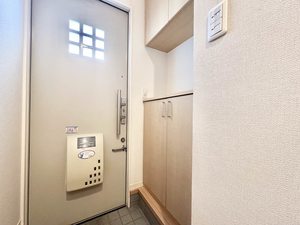 ユートピア東山 E201号-12