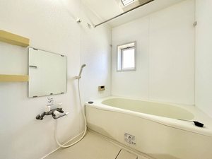 ユートピア東山 E201号-14