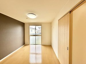 ユートピア東山 F201号-10