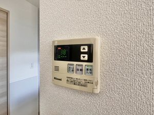 ファミーユ香貫 A101号-13