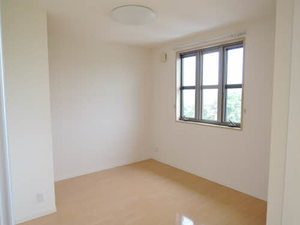 パーシモン黒屋 B202号-12