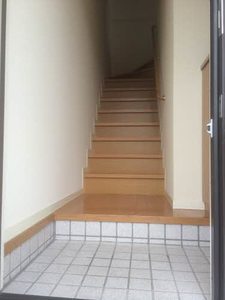 ファーストコート A201号-2