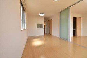 ベラフォレスタ B203号-2