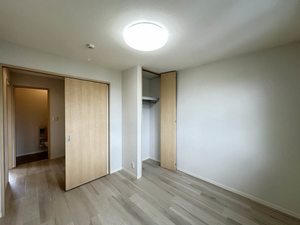リヴ ハピネス 0201号-9