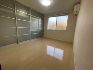 ウィスピア A102号-5