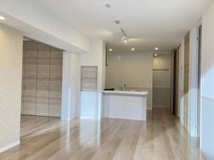 クラウン高林 0103号-8