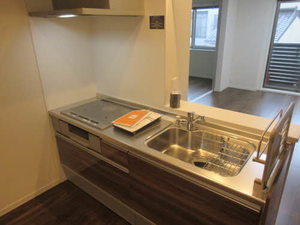 キアラ・アイ 0301号-3