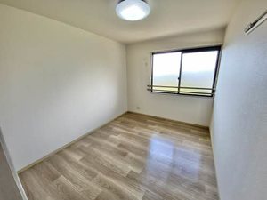 グランシャリオ B201号-6