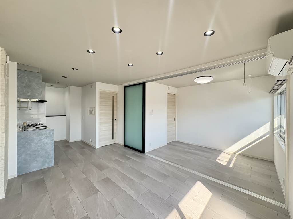 サンシャトー香奈 K201号-3