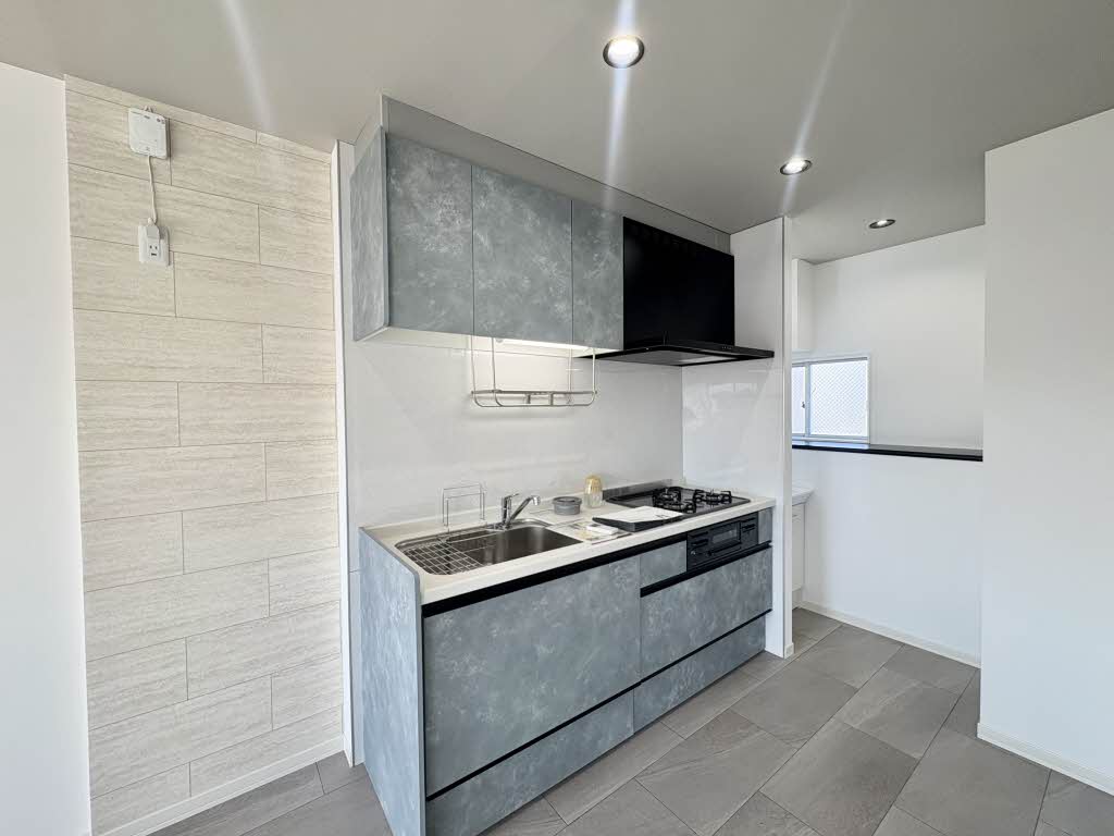 サンシャトー香奈 K201号-6