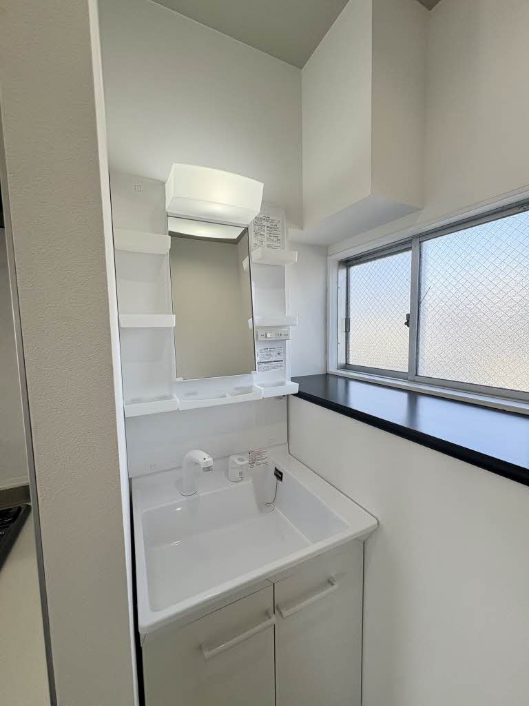 サンシャトー香奈 K201号-7