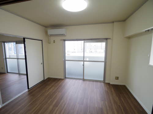 シャトル山田 0501号-5