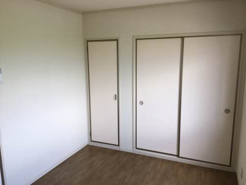 サングローバル A102号-11