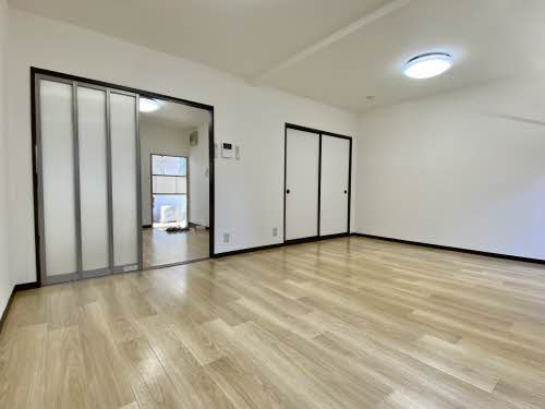 タウニー千賀 0102号-8