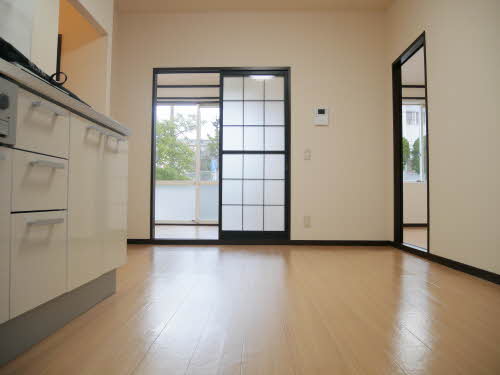 サンハイツ宮根台 A101号-2