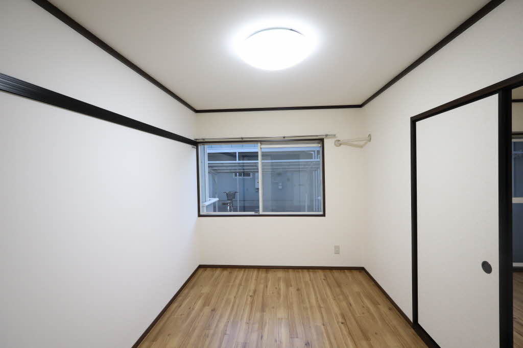 ハイツサンシャイン N105号-8