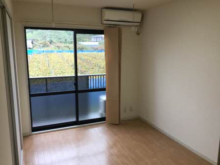 メゾン　ド　シュヴァリエ E202号-2