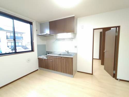 ガーデンタウン城所 C102号-4