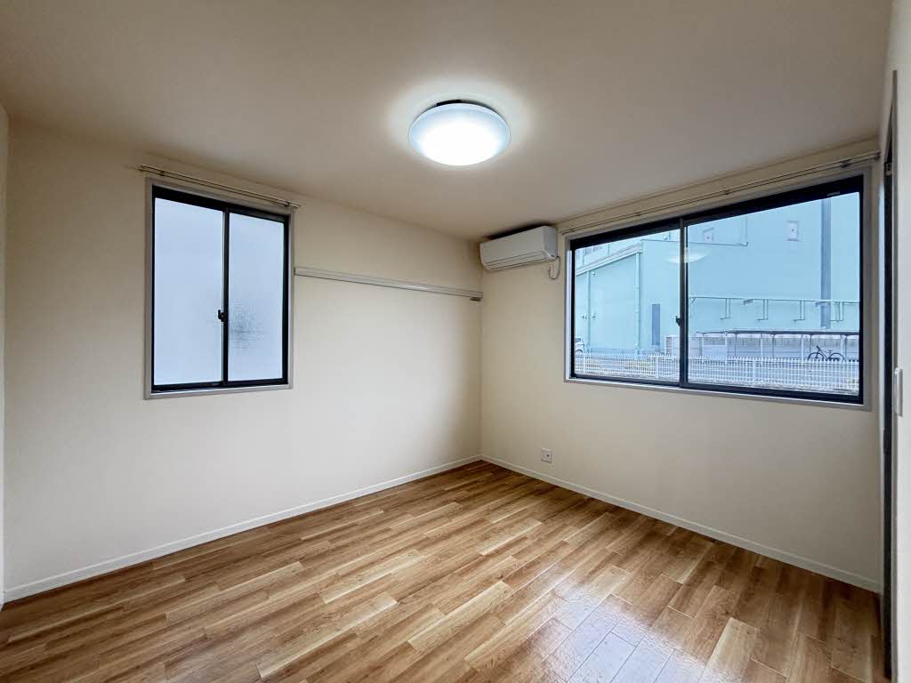 タウンコート日乃出 B102号-8