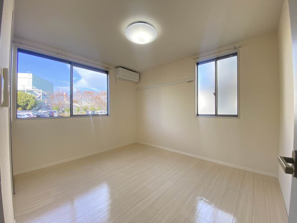 タウンコート日乃出 C101号-5