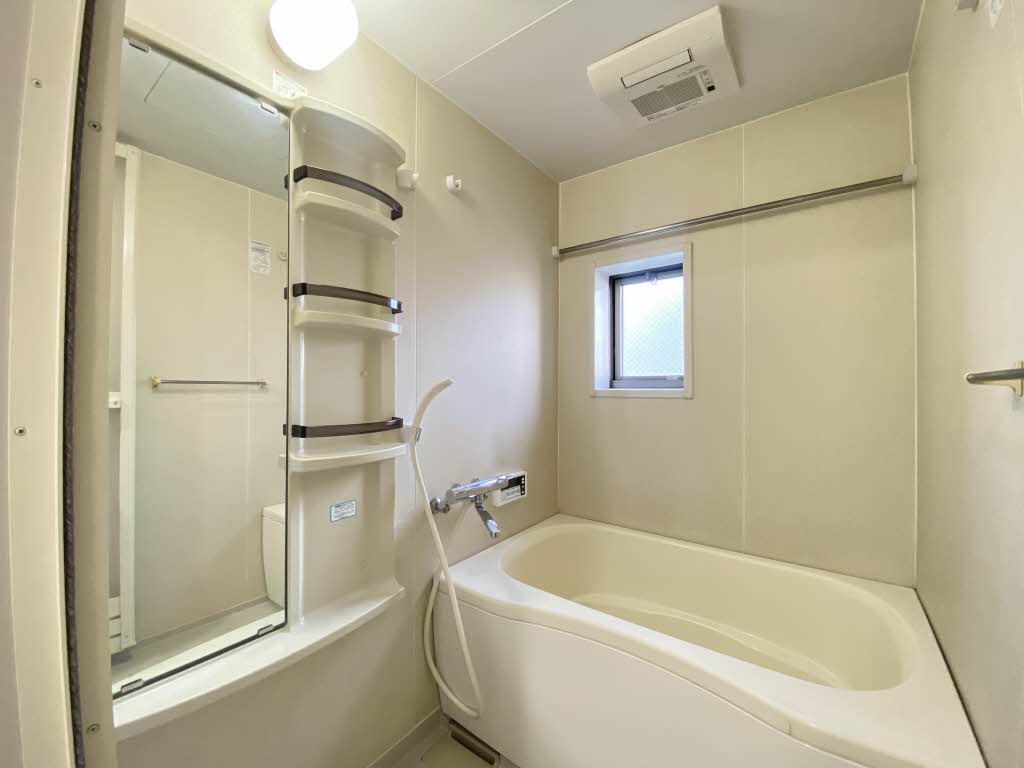 タウンコート日乃出 C101号-9