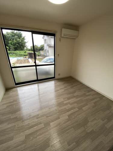 コーポアリス B103号-2