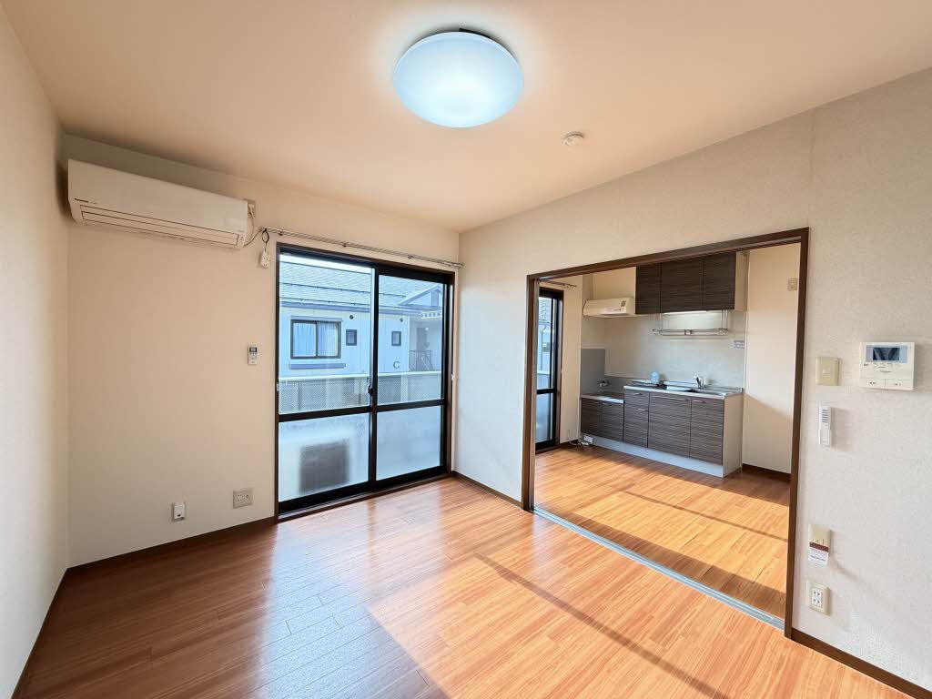 グリーンハイツ島立 B202号-2