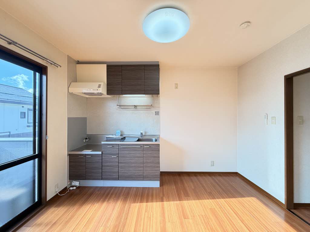 グリーンハイツ島立 B202号-3