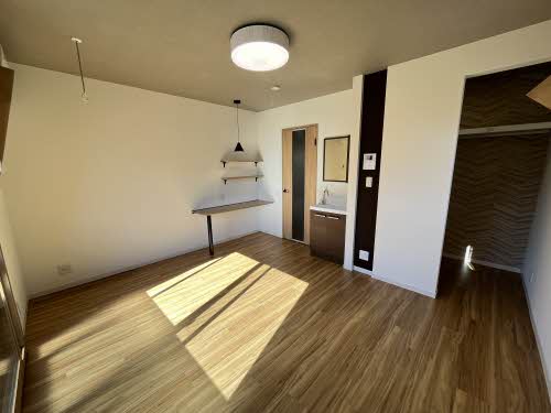 グランシャリオ湖浜 B101号-5