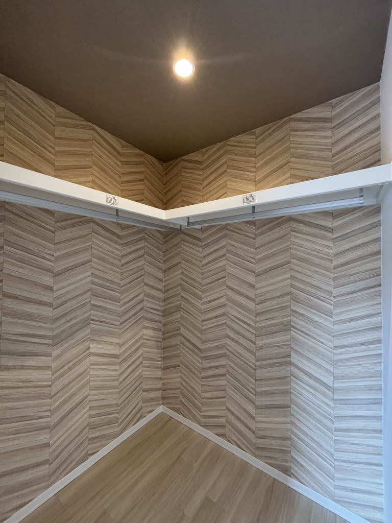 グランシャリオ湖浜 B206号-8