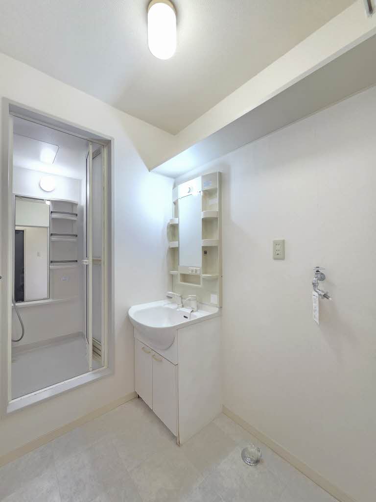 メイプルタウン F102号-6